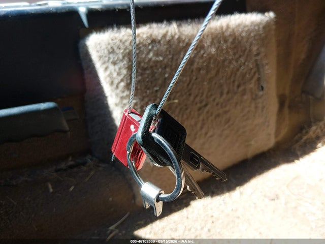 46102539 :رقم المزاد ، 1G1YY22P6T5111668 vin ، 1996 Chevrolet Corvette مزاد بيع