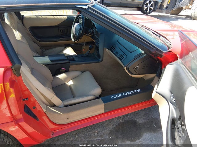 46102539 :رقم المزاد ، 1G1YY22P6T5111668 vin ، 1996 Chevrolet Corvette مزاد بيع
