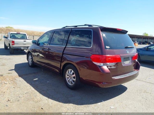 46102574 :رقم المزاد ، 5FNRL3H73AB060665 vin ، 2010 Honda Odyssey Ex-l مزاد بيع