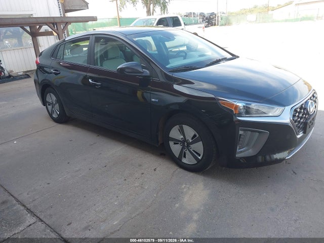 2020 Hyundai Ioniq Hybrid Blue მანქანა იყიდება აუქციონზე, vin: KMHC65LC7LU220095, აუქციონის ნომერი: 46102579