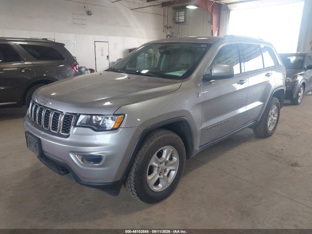 46102588 :رقم المزاد ، 1C4RJFAG9HC670062 vin ، 2017 Jeep Grand Cherokee Laredo 4x4 مزاد بيع