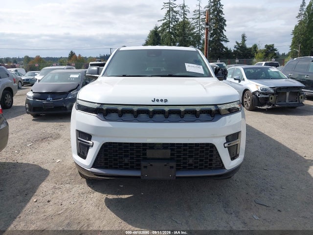 Продажа на аукционе авто 2026 Jeep Grand Wagoneer L Limited Altitude 4x4, vin: 1C4SJSBP2TS166590, номер лота: 46102590