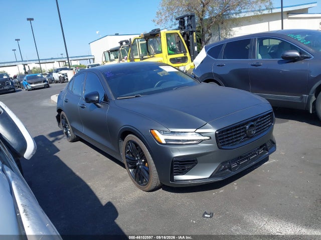 2022 Volvo S60 Recharge Plug-in Hybrid T8 Black Edition R-design Extended Range მანქანა იყიდება აუქციონზე, vin: 7JRH60FD4NG192485, აუქციონის ნომერი: 46102597