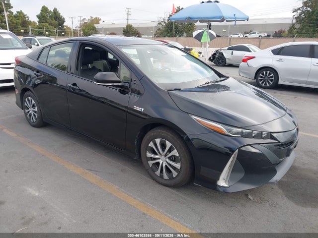 Toyota Prius Prime Xle 2020 JTDKARFP2L3147101 главное изображение