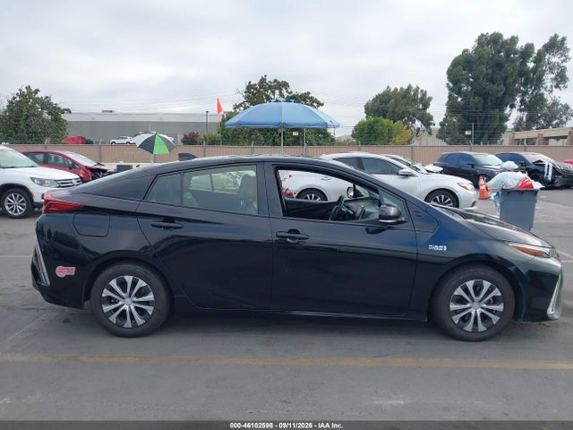 Продажа на аукционе авто 2020 Toyota Prius Prime Xle, vin: JTDKARFP2L3147101, номер лота: 46102598