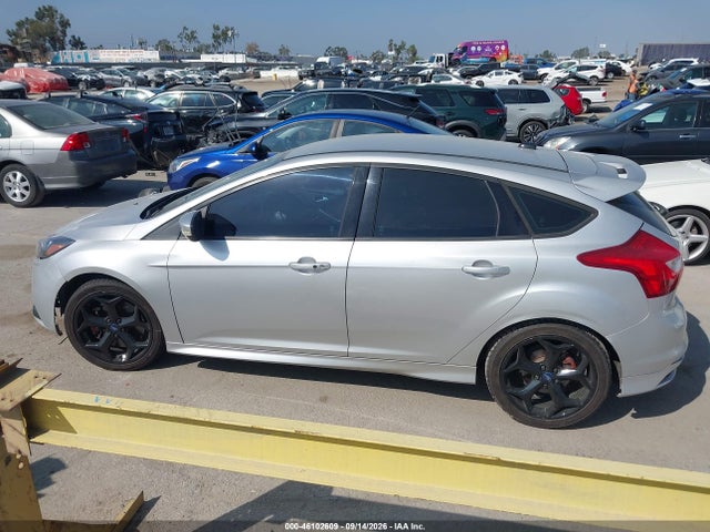 Продаж на аукціоні авто 2014 Ford Focus St, vin: 1FADP3L95EL362314, номер лоту: 46102609