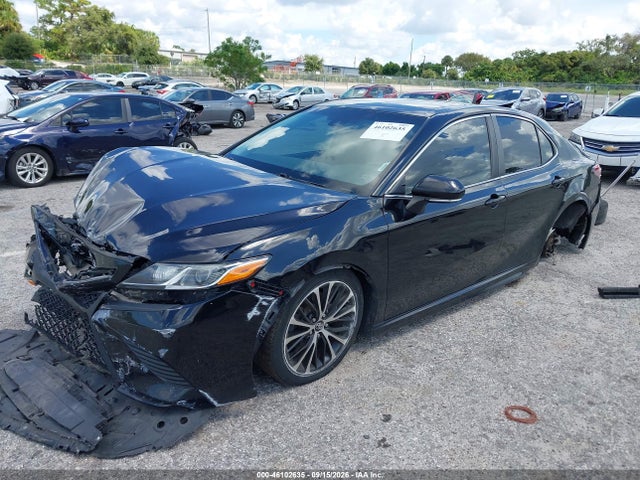 2018 Toyota Camry Se მანქანა იყიდება აუქციონზე, vin: 4T1B11HK3JU022095, აუქციონის ნომერი: 46102635