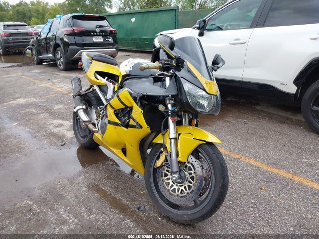 2001 Honda Cbr900 Rr მანქანა იყიდება აუქციონზე, vin: JH2SC440X1M103185, აუქციონის ნომერი: 46102689