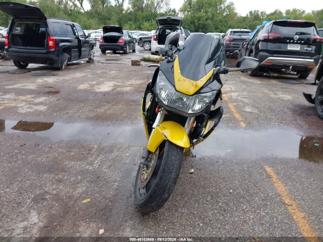 2001 Honda Cbr900 Rr მანქანა იყიდება აუქციონზე, vin: JH2SC440X1M103185, აუქციონის ნომერი: 46102689