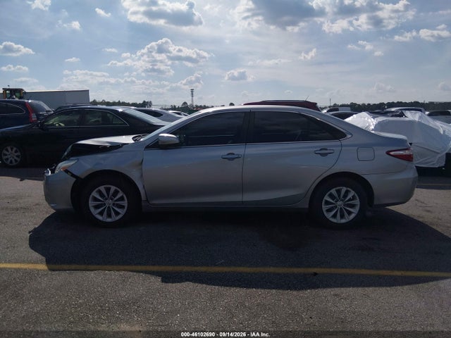 Продажа на аукционе авто 2015 Toyota Camry Le, vin: 4T1BF1FK7FU955011, номер лота: 46102690