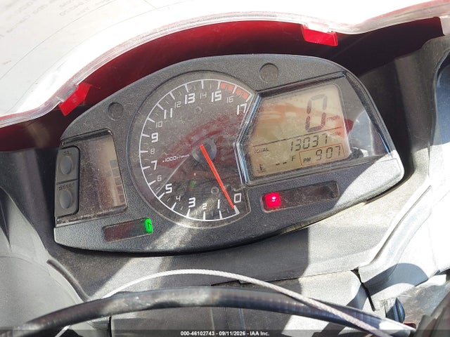 2021 Honda Cbr600 Rr მანქანა იყიდება აუქციონზე, vin: JH2PC40H6MK700075, აუქციონის ნომერი: 46102743