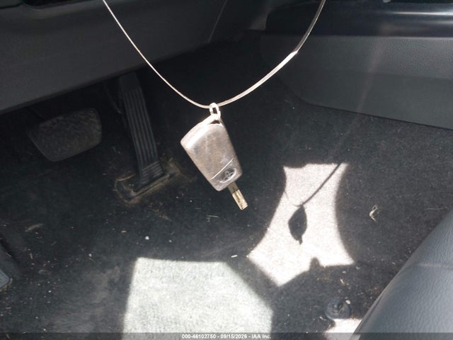 46102750 :رقم المزاد ، 4T1G11AK6LU302418 vin ، 2020 Toyota Camry Se Nightshade Edition مزاد بيع