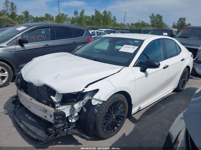 46102750 :رقم المزاد ، 4T1G11AK6LU302418 vin ، 2020 Toyota Camry Se Nightshade Edition مزاد بيع