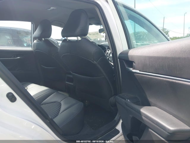 46102750 :رقم المزاد ، 4T1G11AK6LU302418 vin ، 2020 Toyota Camry Se Nightshade Edition مزاد بيع