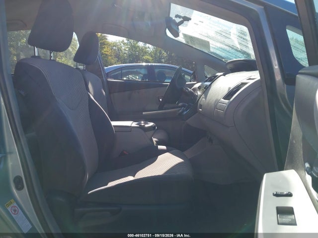Aukcja sprzedaży 2017 Toyota Prius V Three, vin: JTDZN3EU4HJ067048, numer aukcji: 46102751