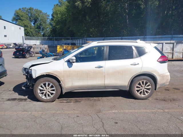 Aukcja sprzedaży 2017 Nissan Rogue Sv, vin: KNMAT2MV2HP528428, numer aukcji: 46102753