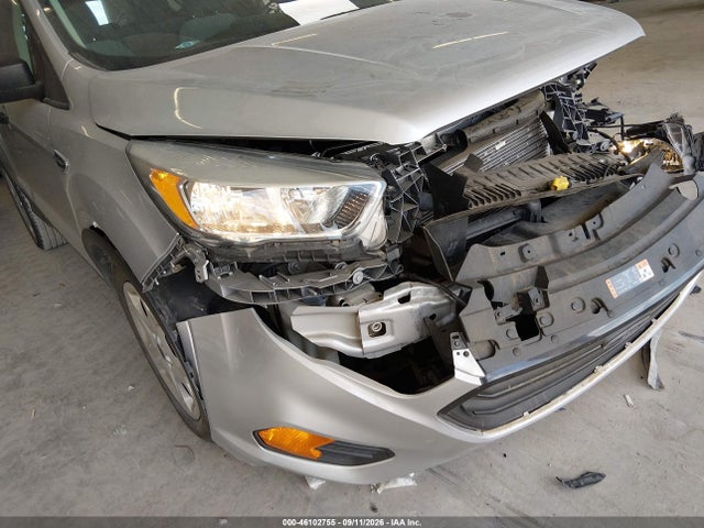 Продаж на аукціоні авто 2017 Ford Escape S, vin: 1FMCU0F75HUE63838, номер лоту: 46102755