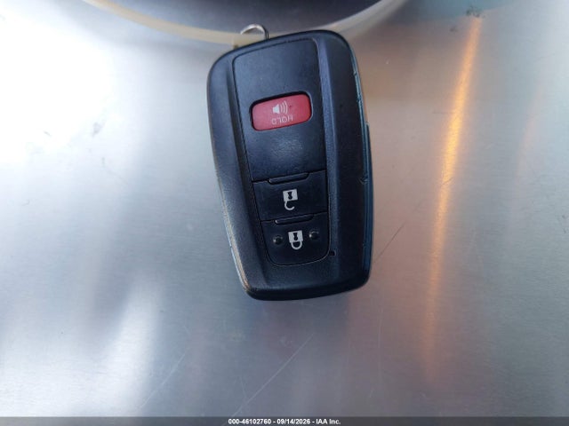 Toyota Prius Two 2018 JTDKBRFU8J3590577 Image 11