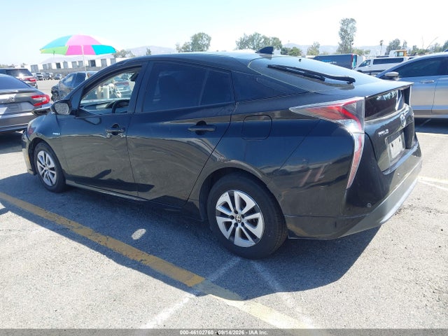 Toyota Prius Two 2018 JTDKBRFU8J3590577 Image 3