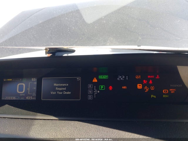 Toyota Prius Two 2018 JTDKBRFU8J3590577 Image 7