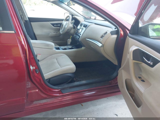46102766 :رقم المزاد ، 1N4AL3AP4FC113245 vin ، 2015 Nissan Altima 2.5 S مزاد بيع