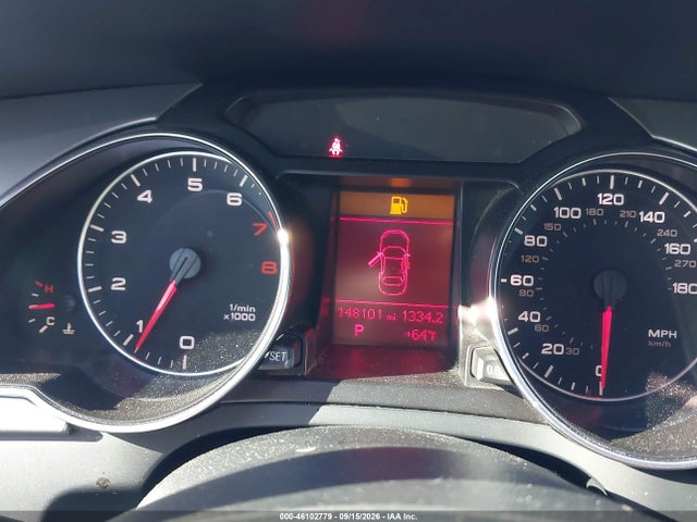Продаж на аукціоні авто 2011 Audi A5 2.0t Premium, vin: WAULFAFH5BN010945, номер лоту: 46102779
