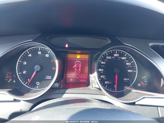 Продаж на аукціоні авто 2011 Audi A5 2.0t Premium, vin: WAULFAFH5BN010945, номер лоту: 46102779