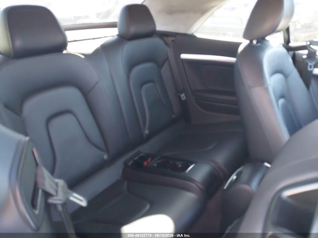 Продаж на аукціоні авто 2011 Audi A5 2.0t Premium, vin: WAULFAFH5BN010945, номер лоту: 46102779