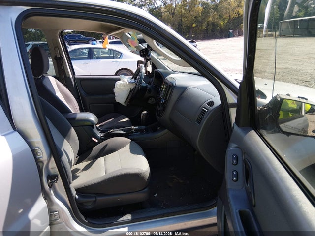 46102799 :رقم المزاد ، 1FMYU02Z97KA50859 vin ، 2007 Ford Escape Xls/xls Manual مزاد بيع
