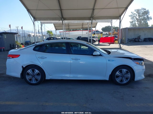 Продажа на аукционе авто 2017 Kia Optima Hybrid Ex, vin: KNAGU4LE8H5017920, номер лота: 46102836