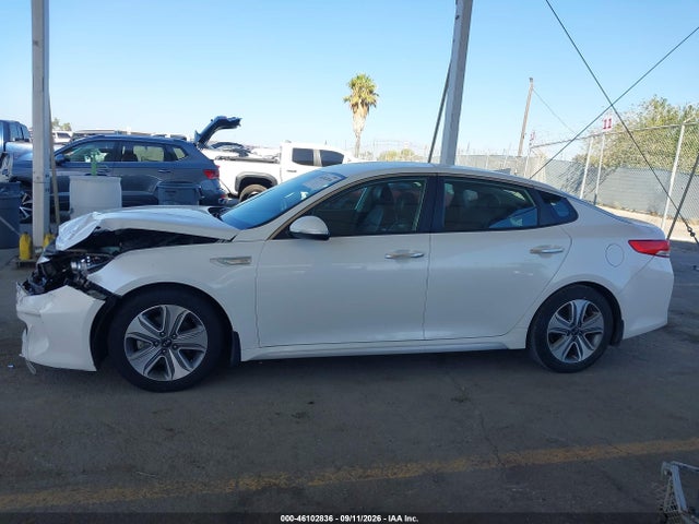 Продажа на аукционе авто 2017 Kia Optima Hybrid Ex, vin: KNAGU4LE8H5017920, номер лота: 46102836