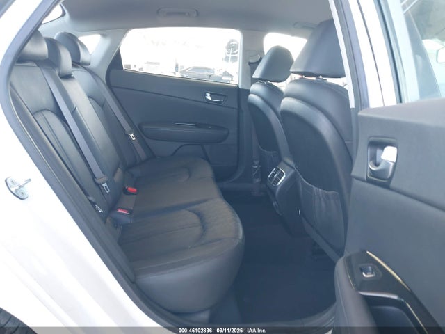 Продажа на аукционе авто 2017 Kia Optima Hybrid Ex, vin: KNAGU4LE8H5017920, номер лота: 46102836