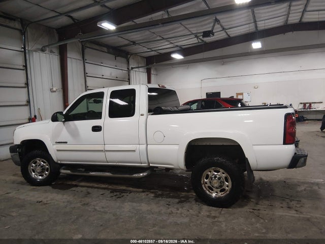 46102857 :رقم المزاد ، 1GCHC29UX4E145888 vin ، 2004 Chevrolet Silverado 2500hd Ls مزاد بيع