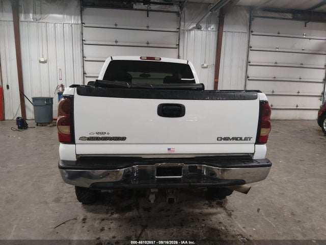 46102857 :رقم المزاد ، 1GCHC29UX4E145888 vin ، 2004 Chevrolet Silverado 2500hd Ls مزاد بيع