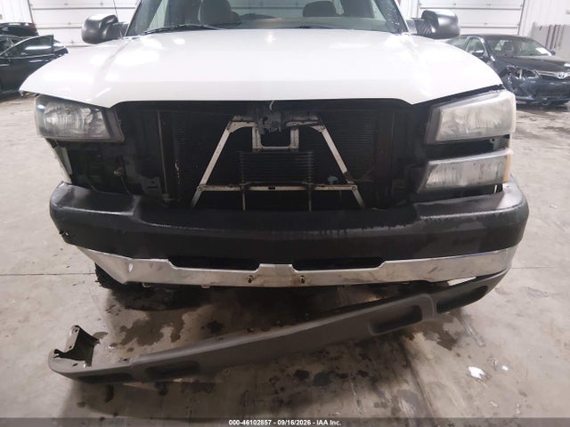 46102857 :رقم المزاد ، 1GCHC29UX4E145888 vin ، 2004 Chevrolet Silverado 2500hd Ls مزاد بيع