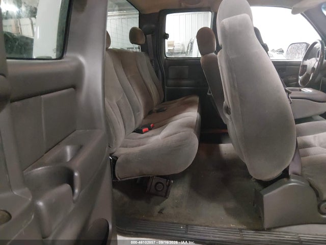 46102857 :رقم المزاد ، 1GCHC29UX4E145888 vin ، 2004 Chevrolet Silverado 2500hd Ls مزاد بيع