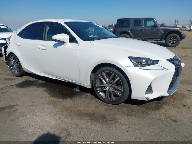 46102862 :رقم المزاد ، JTHBA1D2XK5087000 vin ، 2019 Lexus Is 300 مزاد بيع