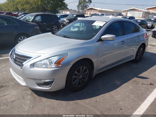 2015 Nissan Altima 2.5 S მანქანა იყიდება აუქციონზე, vin: 1N4AL3AP5FC487167, აუქციონის ნომერი: 46102888