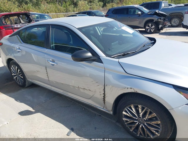 1N4BL4DV0SN386623 Nissan Altima Sv Fwd