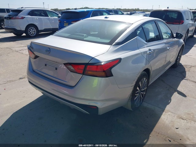 1N4BL4DV0SN386623 Nissan Altima Sv Fwd