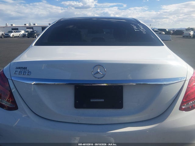 46102916 :رقم المزاد ، 55SWF4JB7FU048474 vin ، 2015 Mercedes-benz C 300 مزاد بيع