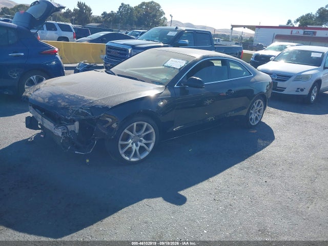 Продажа на аукционе авто 2012 Audi A5 2.0t Premium, vin: WAULFAFR4CA045798, номер лота: 46102919