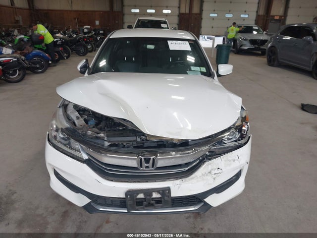 2017 Honda Accord Sport Se მანქანა იყიდება აუქციონზე, vin: 1HGCR2F15HA271058, აუქციონის ნომერი: 46102943