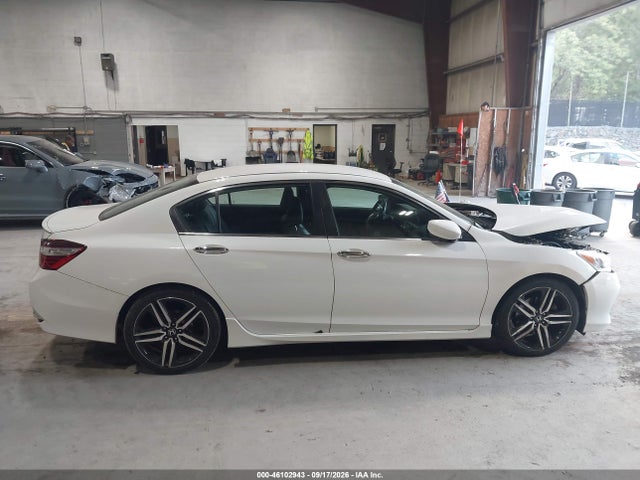 2017 Honda Accord Sport Se მანქანა იყიდება აუქციონზე, vin: 1HGCR2F15HA271058, აუქციონის ნომერი: 46102943