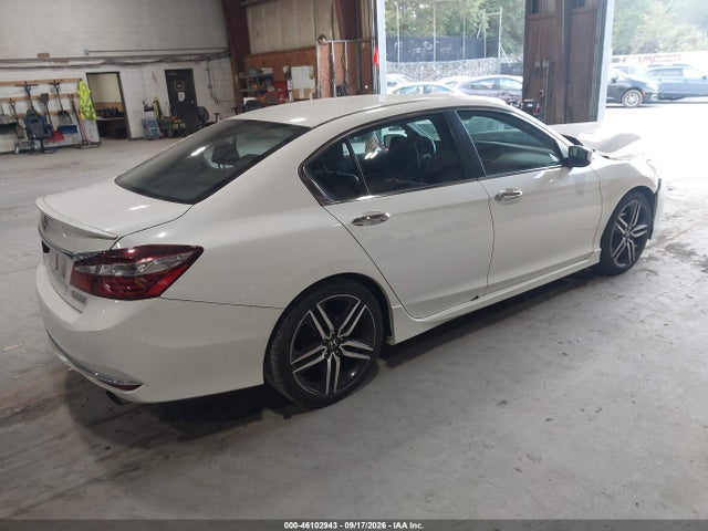2017 Honda Accord Sport Se მანქანა იყიდება აუქციონზე, vin: 1HGCR2F15HA271058, აუქციონის ნომერი: 46102943