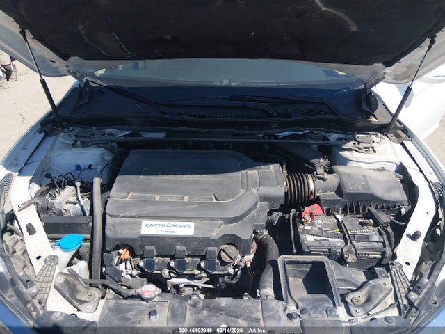 Продажа на аукционе авто 2017 Honda Accord Touring V6, vin: 1HGCR3F95HA002571, номер лота: 46102946