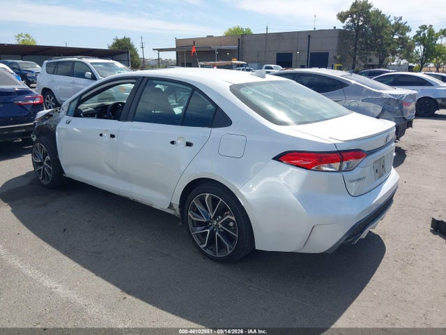 Toyota COROLLA SE 2022 5YFP4MCE7NP109277 Image 3