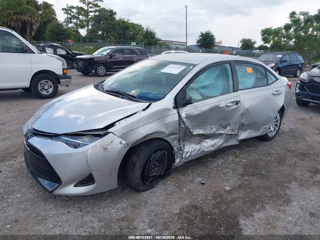 Продажа на аукционе авто 2017 Toyota Corolla Le, vin: 5YFBURHE2HP736229, номер лота: 46102981