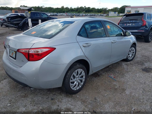 Продажа на аукционе авто 2017 Toyota Corolla Le, vin: 5YFBURHE2HP736229, номер лота: 46102981