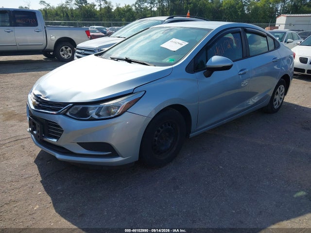 Chevrolet Cruze Ls Auto 2017 3G1BC5SM8HS553375 Image 2